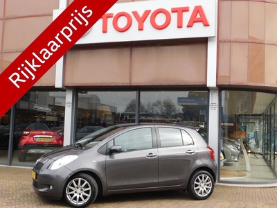 Toyota Yaris 1.3 VVTi Sol AIRCO / LEDEREN BEKLEDING