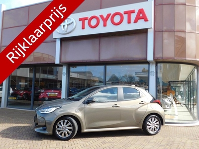 Toyota Yaris 1.5 Hybrid Dynamic STUUR + STOELVERWARMING