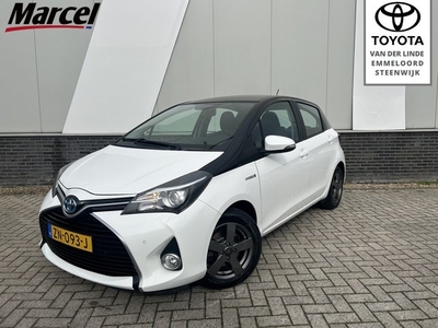 Toyota Yaris 1.5 Hybrid Trend Bi-Tone PDC v+a Cruise