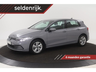 Volkswagen Golf 1.0 eTSI Life DSG Navigatie Carplay