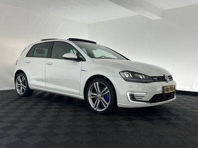 Volkswagen Golf 1.4 TSI GTE Aut. *PANO FULL-LED