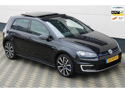 Volkswagen Golf 1.4 TSI GTE Pano Navi Camera Cruise NAP !!