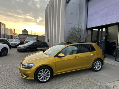 Volkswagen GOLF 1.4 TSI Highline PANO! LED! NIEUWSTAAT!