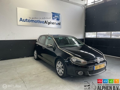 Volkswagen Golf 1.4 TSI Highline - Stoelverwarming - Nap -