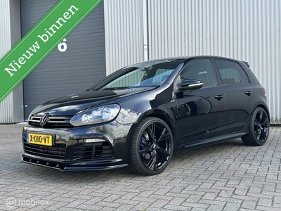 Volkswagen Golf 1.4 TSI R-Line EditionLEDERSTOELVERWNAVI