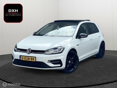 Volkswagen Golf 1.5 TSI DSG R-Line PANO VIRTUAL ACC DAB CAM