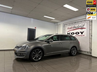 Volkswagen Golf 1.6 TDI Highline BlueMotion * Navigatie /