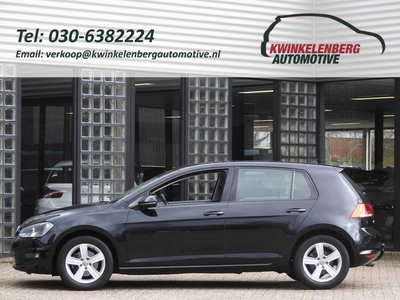 Volkswagen Golf 5D 1.2TSi COMFORTLINE/ NAVI/ PDC V+A/