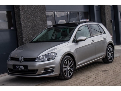 Volkswagen Golf 7 1.2 TSI CUP Edition Highline Pano