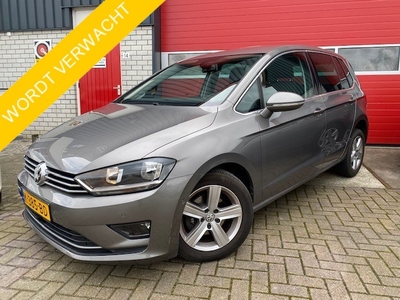 Volkswagen Golf Sportsvan 1.2 TSI Highline TREKHAAK / NAVI