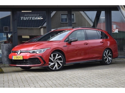 Volkswagen Golf Variant 1.5 eTSI R-Line IQ-LIGHT