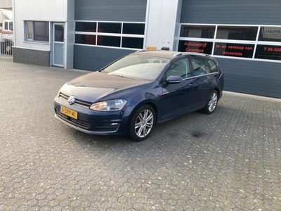 Volkswagen Golf Variant 1.6 TDI Highline Full Options