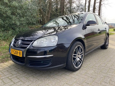 Volkswagen Jetta 1.9 TDI Comfortline , BJ`2008