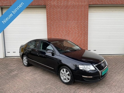 Volkswagen Passat 2.0 FSI Sportline /6-BAK/XENON/CLIMA/240