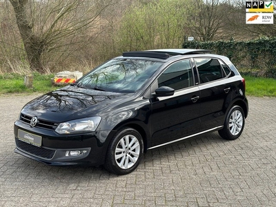 Volkswagen Polo 1.2 High Line PANORAMADAK I STOELVERW I NWE