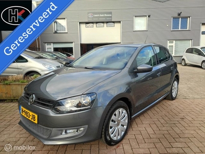 Volkswagen Polo 5-deurs 1.4-16v Team-Comfortline Navi PDC ??