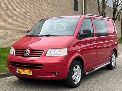 Volkswagen Transporter 2.5 TDI 96 KW Dubbel cabine Airco