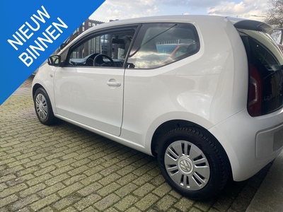 Volkswagen Up! 1.0 move up!