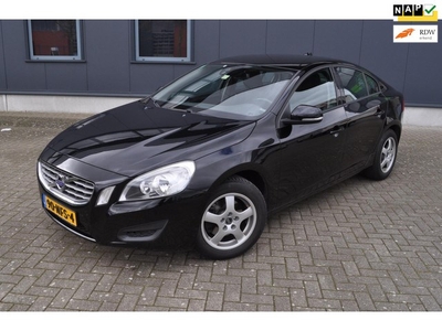 Volvo S60 2.0 D3 Kinetic, 1 op 20! perfecte staat!