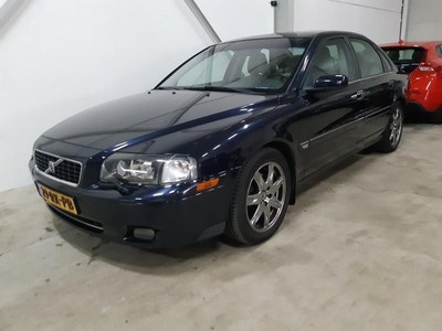 Volvo S80 2.4 D5 Summum AUT Nieuwe APK onderhouden