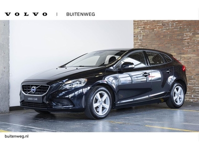 Volvo V40 T3 Kinetic Parkeercamera achter Trekhaak