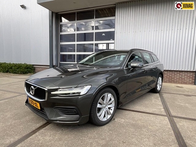 Volvo V60 2.0 B3 Momentum Business