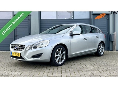 Volvo V60 D3 - 5 Cil. Oceaan Race Trekhaak All Season