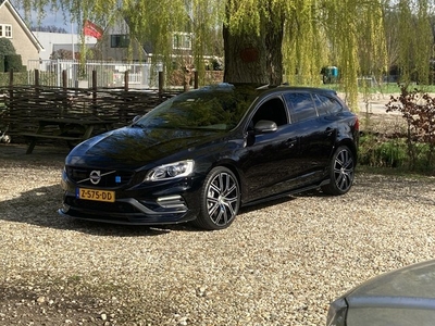 Volvo V60 Polestar T6 AWD