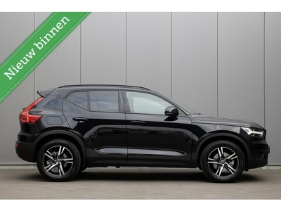 Volvo XC40 B3 R-design Mild Hybrid Panoramadak