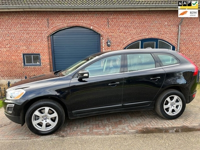 Volvo XC60 2.0 D4 Summum Automaat Zwart Leer 163 PK APK