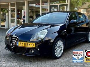 Alfa Romeo Giulietta 1.4 T Distinctive Climat, Pdc, LM..