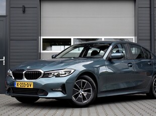 BMW 3 Serie 318i Aut. Executive Edition | NL Auto | Live Cockpit Pro | Apple Carplay/Android Auto | Climate Control 3-zone | Full-LED | Incl. BTW |