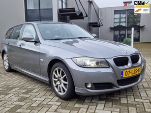 BMW 3-serie Touring 318i Business Line Style