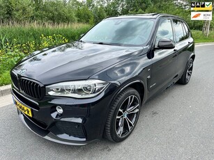 BMW X5 XDrive 5.0 i High Executive 2014/M-Performance/Carbon/B&O/SCHUIFDAK/360 CAMERA/COMPLETE HISTORIE/DEALER ONDERHOUDEN/INR MOG