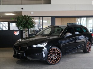 CUPRA Leon Sportstourer 1.4 e-Hybrid VZ Copper 245PK Virtual Cam ACC Navi