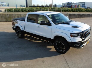 Dodge Ram 1500 4X4 5.7 V8 4x4 Crew Cab Rebel lpg pano