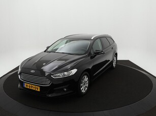 Ford Mondeo Wagon Titanium 160 pk Automaat | Trekhaak | Winter Pack | 18