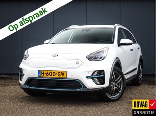 Kia e-Niro ExecutiveLine 64 kWh (204PK) 1e-Eig, KIA-Dealer-Onderh, 12-Mnd-BOVAG, NL-Auto, Warmtepomp, Navigatie/Apple-Carplay/Android-Auto, Parkeersensoren-V+A, Leer, Stoelverwarming-V+A, Dodehoeksensor, Keyless-Entry/Start, Premi Spiegel-Pakket, Privacy