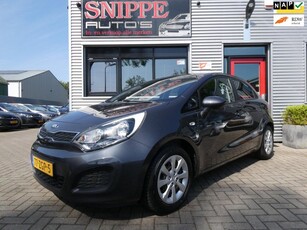 Kia Rio 1.2 CVVT Comfort Pack -5DRS.-AIRCO-TREKHAAK-RADIO/CD/USB/AUX-ORIGINEEL NEDERLANDS!-ETC.