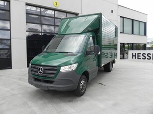 Mercedes-Benz Sprinter 519 V6 motor met kast en laadklep