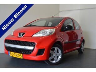 Peugeot 107 1.0-12V Millesim 200 , AIRCO , LMV 14 , EL RAMEN , RCD SPELER ,