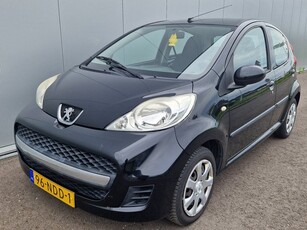 Peugeot 107 1.0-12V XS