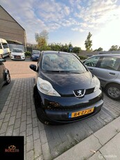 Peugeot 107 1.0-12V XS