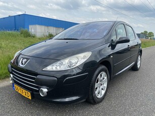 Peugeot 307 1.6-16V Premium Clima Navi Cruise