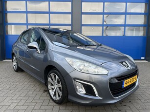 Peugeot 308 1.6 VTi 120pK Pano/ Navi/ Clima/ NAP/ Première