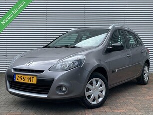 Renault Clio Estate 1.5 dCi Collection Airco Navi Weinig Km 2010 Eerste Eigenaar Nieuwe Distributieriem