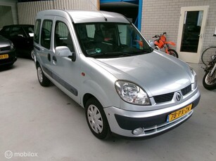 Renault Kangoo combi 1.6-16V Alizé