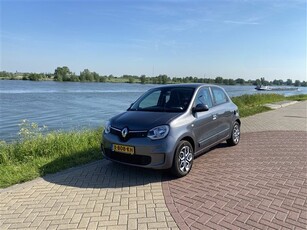 Renault Twingo Z.E. R80 INCL SUBSIDE 12999 euro ECC.APLLE CARPLAY.VERW STOEL