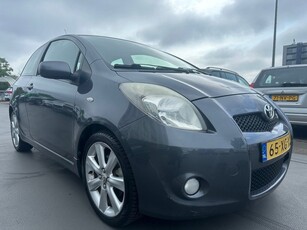 Toyota Yaris 1.8 VVTi TS 1e Eig Opa! Goed OH! Snelle auto 133pk Nieuw Apk Nieuwe Banden