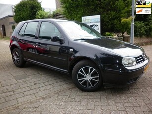 Volkswagen Golf 1.6-16V Oxford 5deurs airco nette auto!